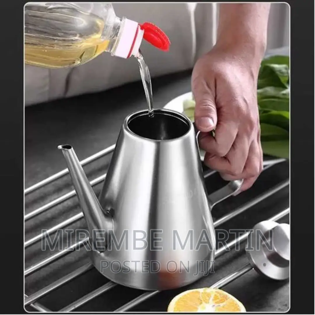 24oz Oil Dispenser Storage Container Can