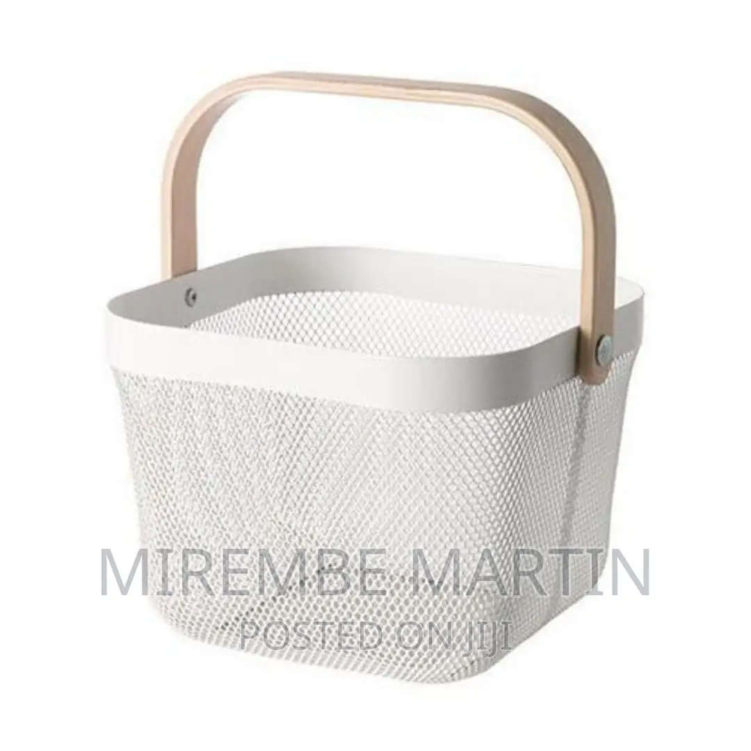 Square Metal Mesh Fruitshopping Wooden Handle Storage Basket