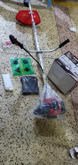 Grass Trimmer/ Weeder/ Brush Cutter