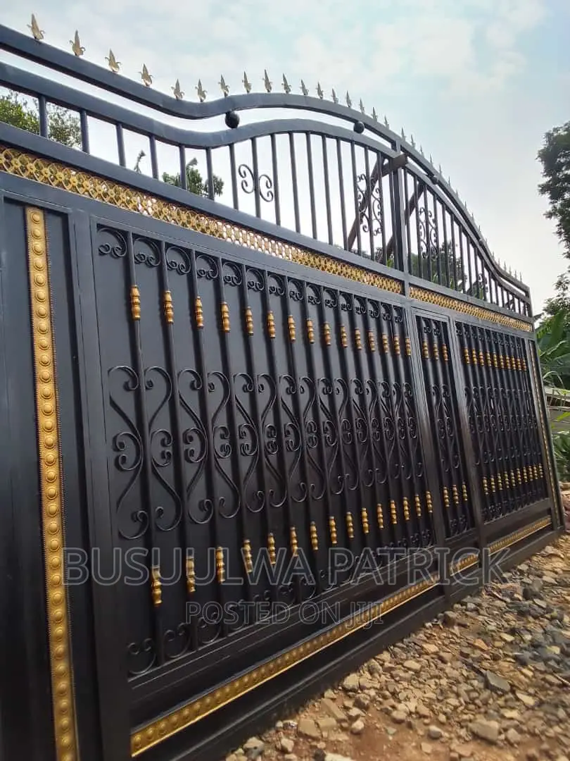 Sliding Gate 8x18