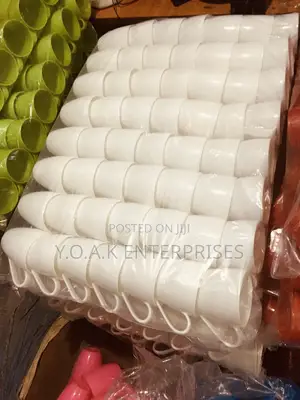 Hard Plastic Cups Different Colors