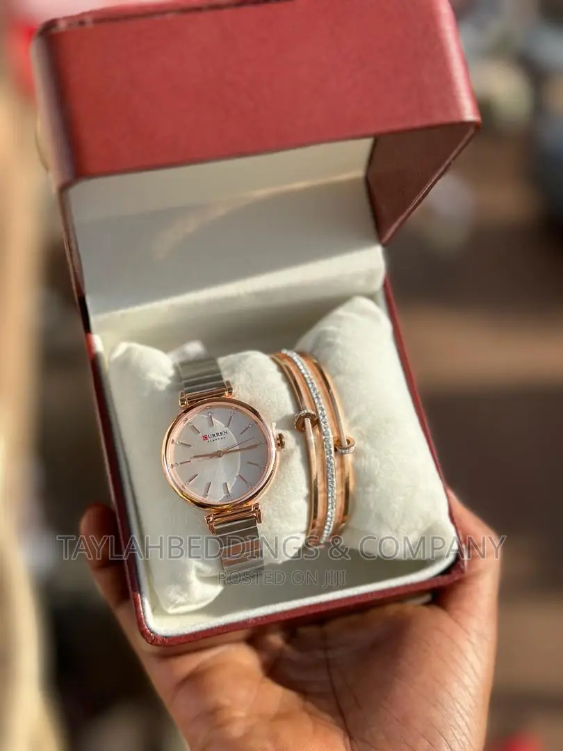 Curren CH – Gold White