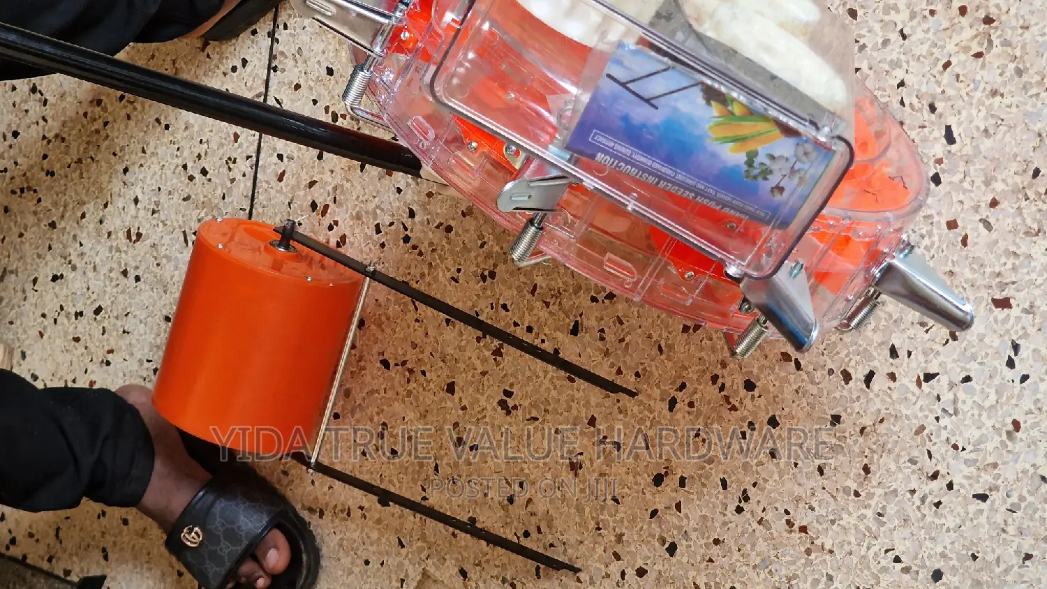 Hand Push Seeder New