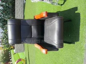 Wooden Hand Leather Office Chair