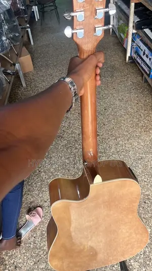 Acoustic Electric Guitars 006
