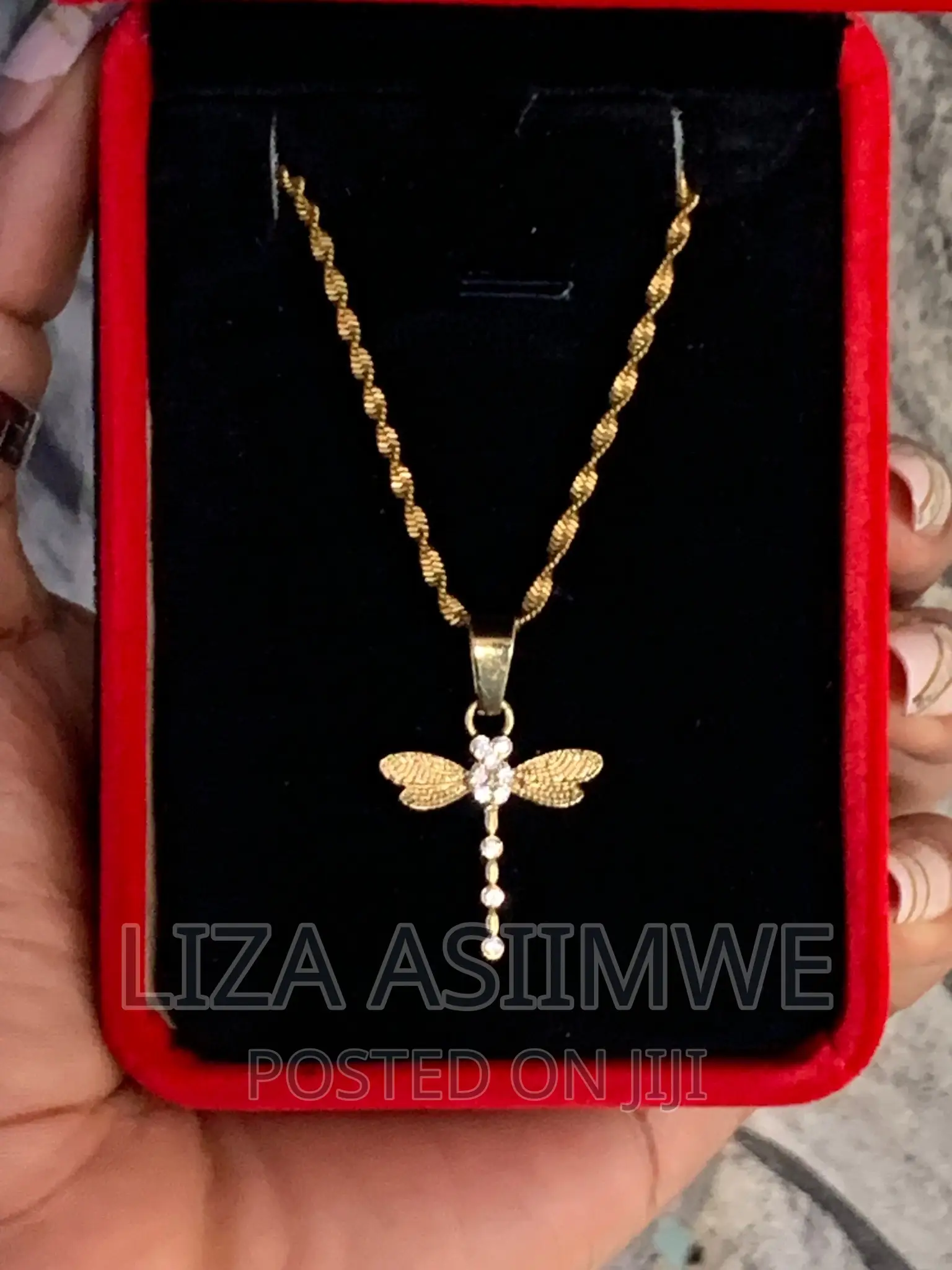 Lady’S Necklaces