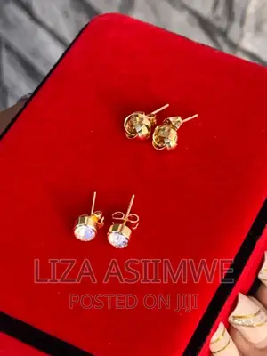 Simple Earpins
