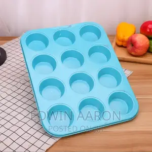 Light Blue Non-Stick Cup Cake Tray