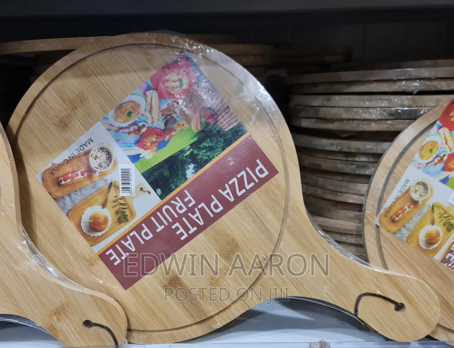 Medium Size Wooden Pizza Plate