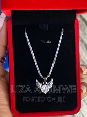 Lady’S Necklaces