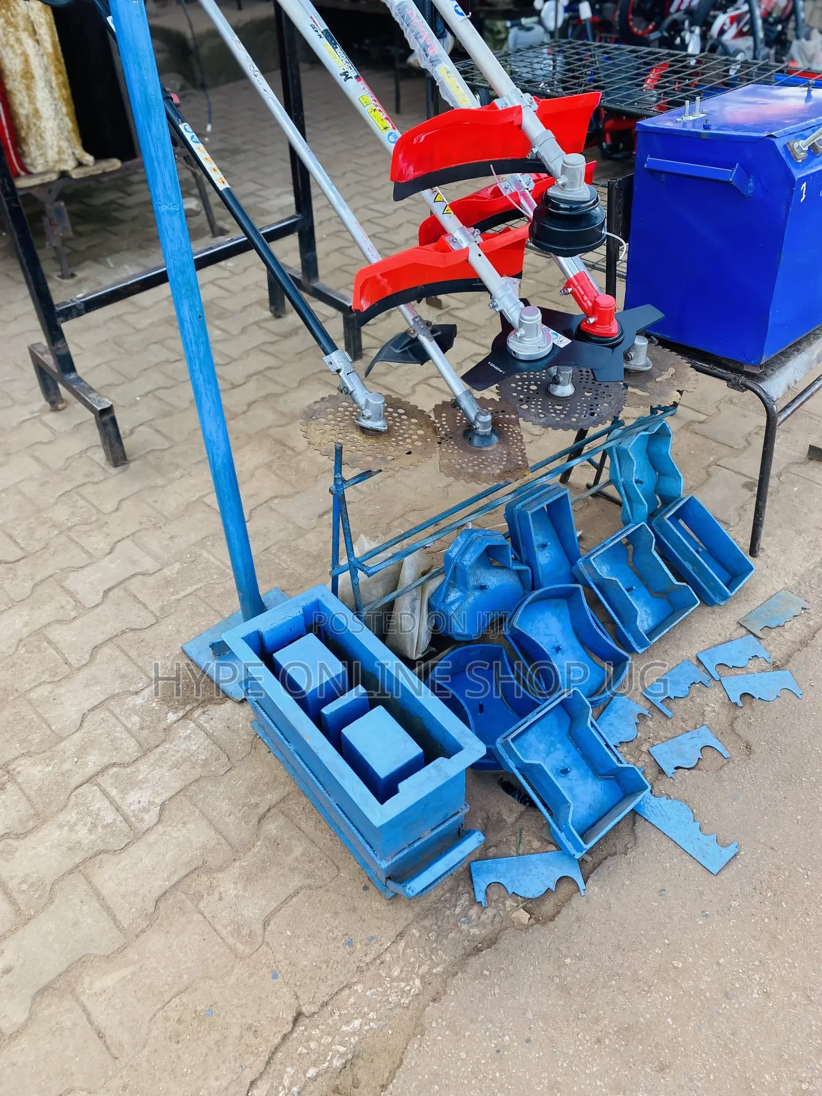 Paver Mold and Stamp at 150000