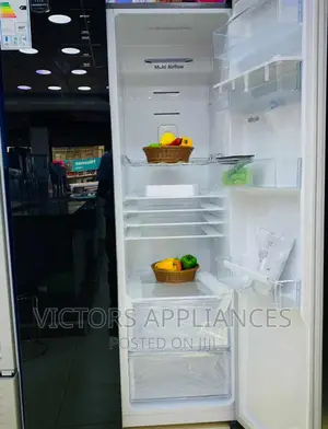 Brand New Hisense 670L Side by Side Refrigerator Black