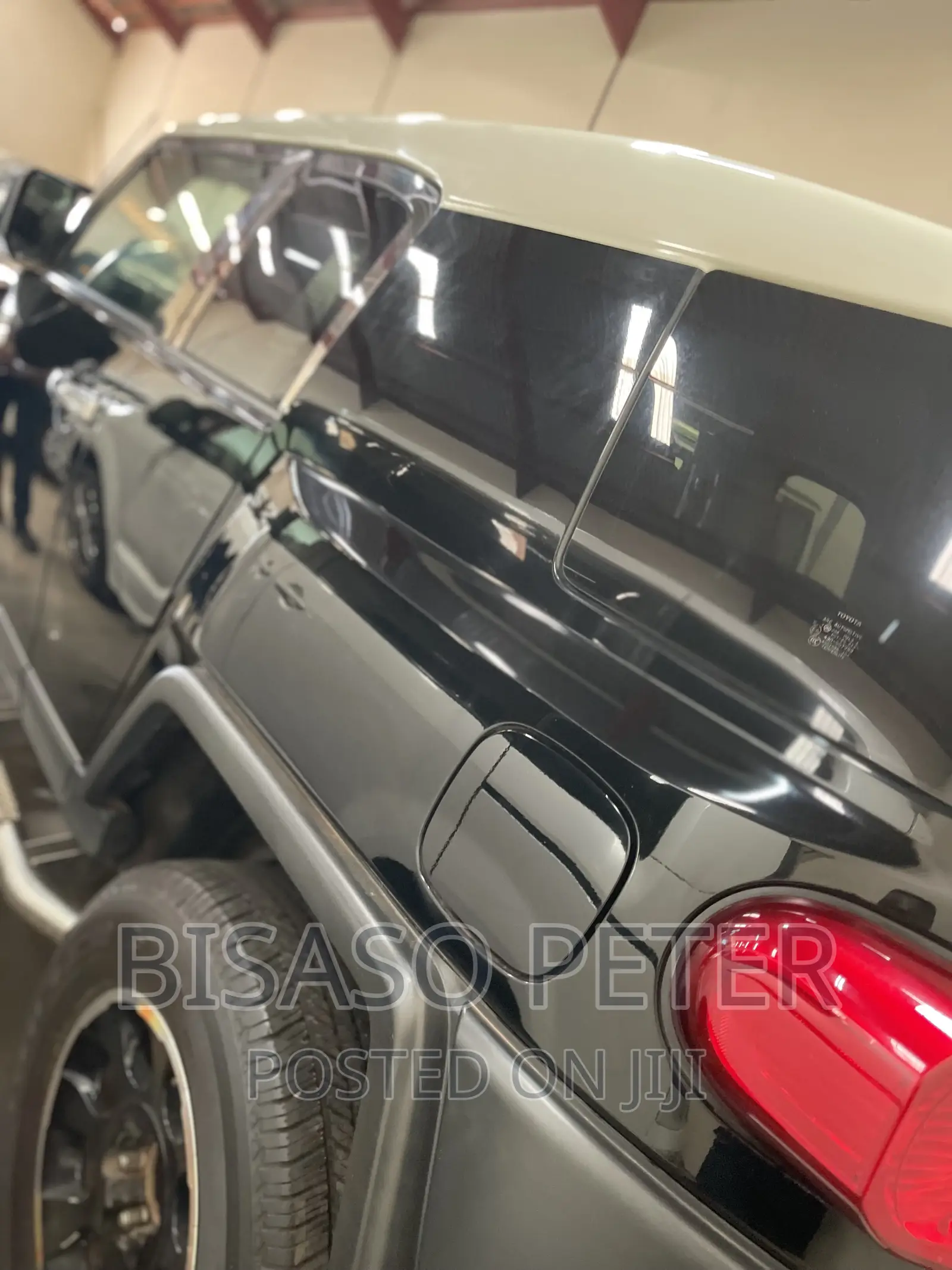 Toyota FJ Cruiser 4x4 Automatic 2012 Black