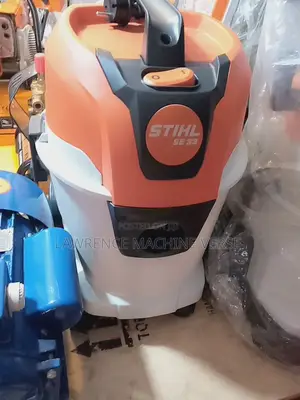Vacuum Cleaner 30L Stihl