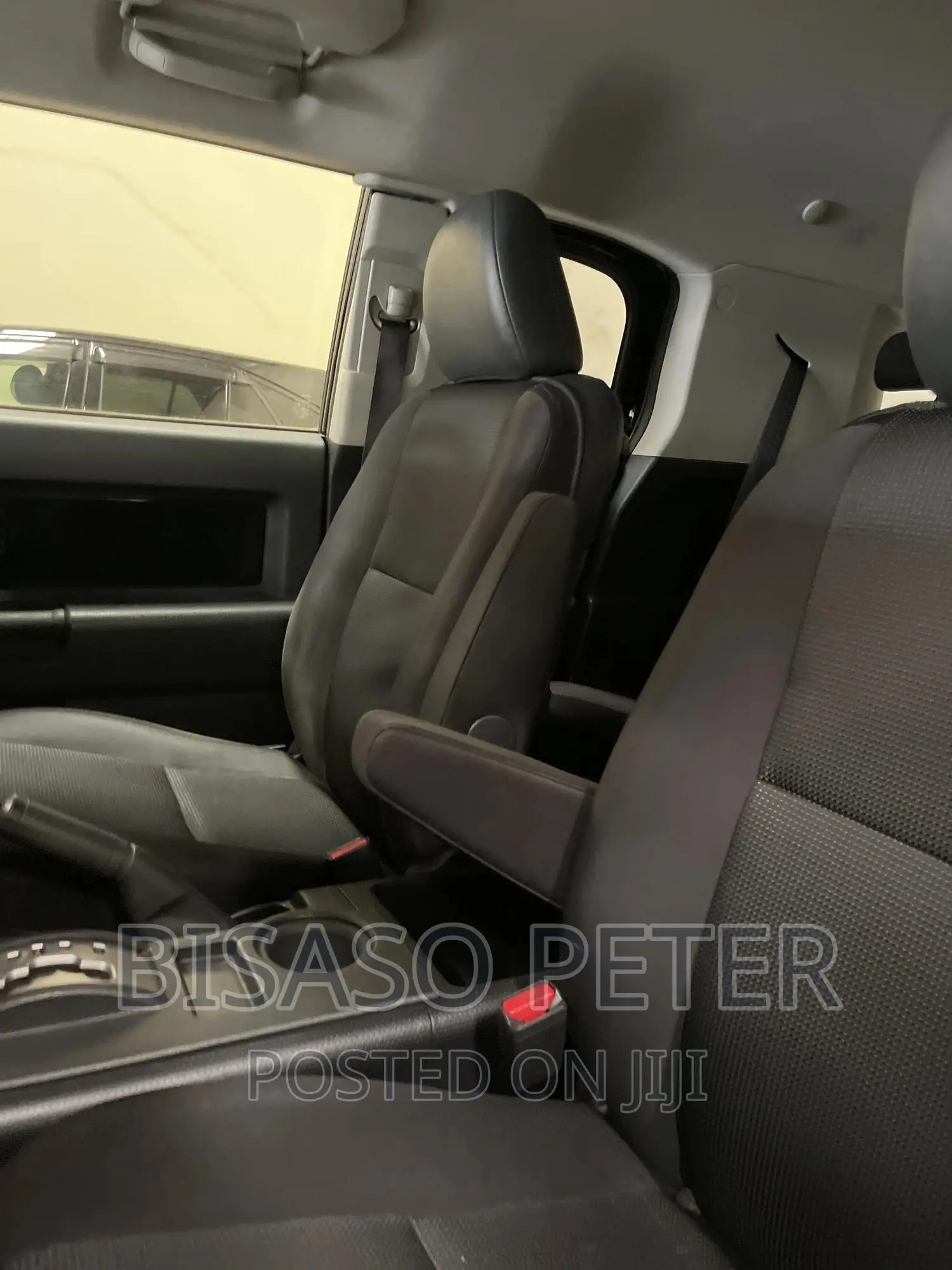 Toyota FJ Cruiser 4x4 Automatic 2012 Black