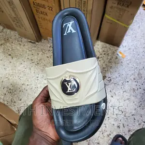 Men's Out Door Open Shoes.