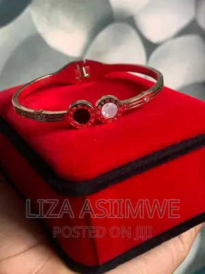 Lady’S Bracelets