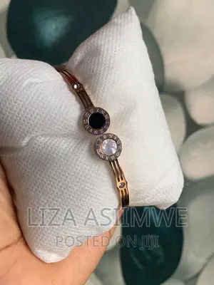 Lady’S Bracelets
