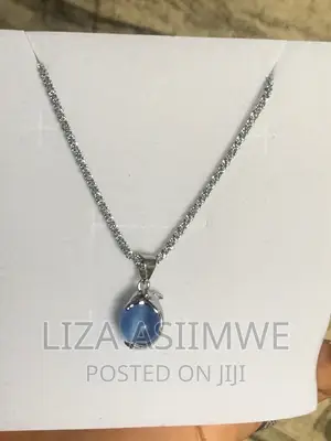 Lady’S Necklaces