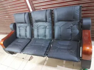 Executive Office Chair for Visitors
