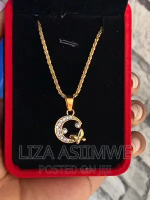 Lady’S Necklaces