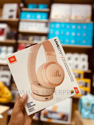 JBL Live 670 Wireless Headphones