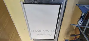 Projector Screen 180 by 180 