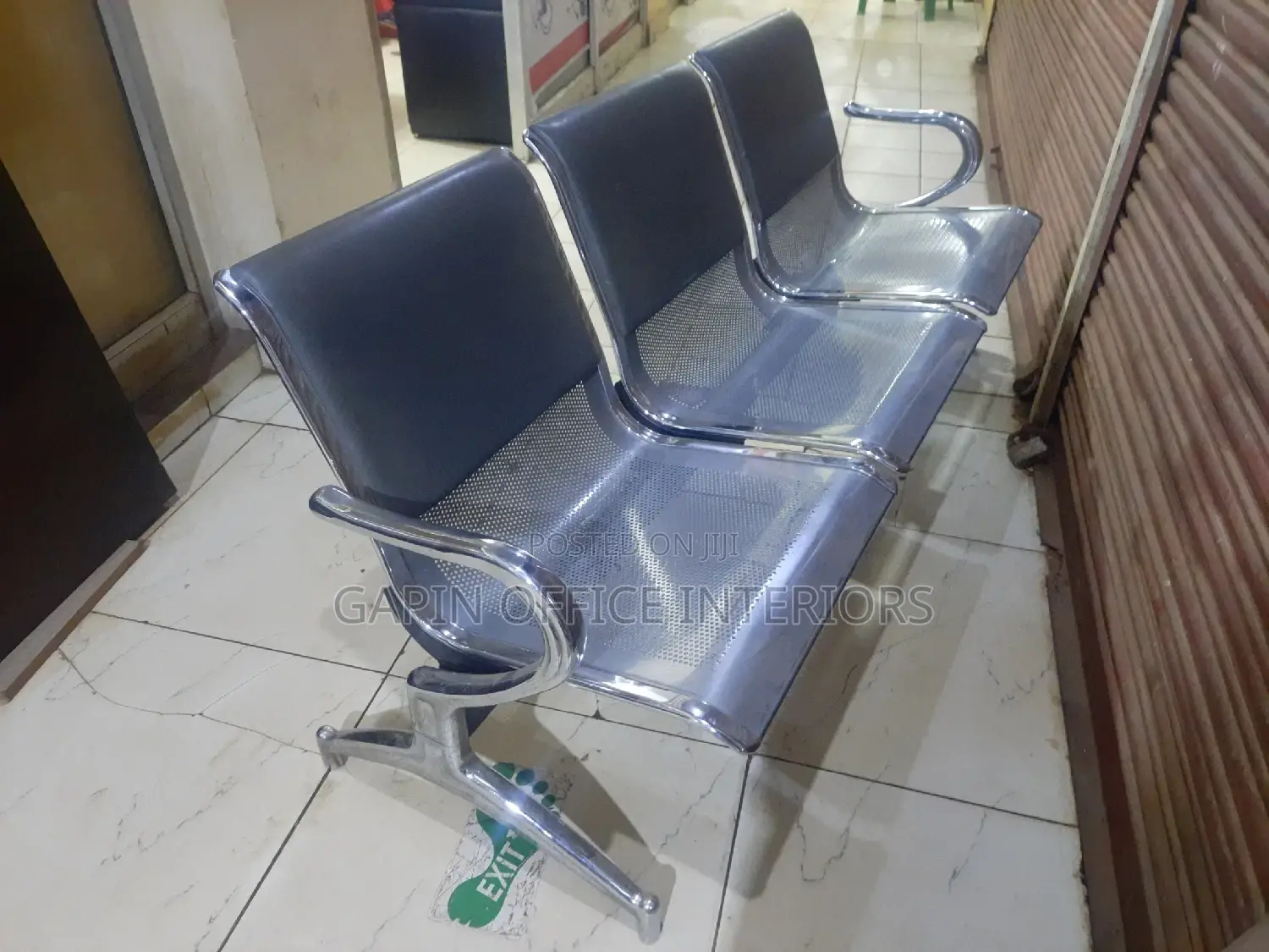 Waiting Chair, 3 Seater Steel