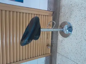 Round Ber Stool