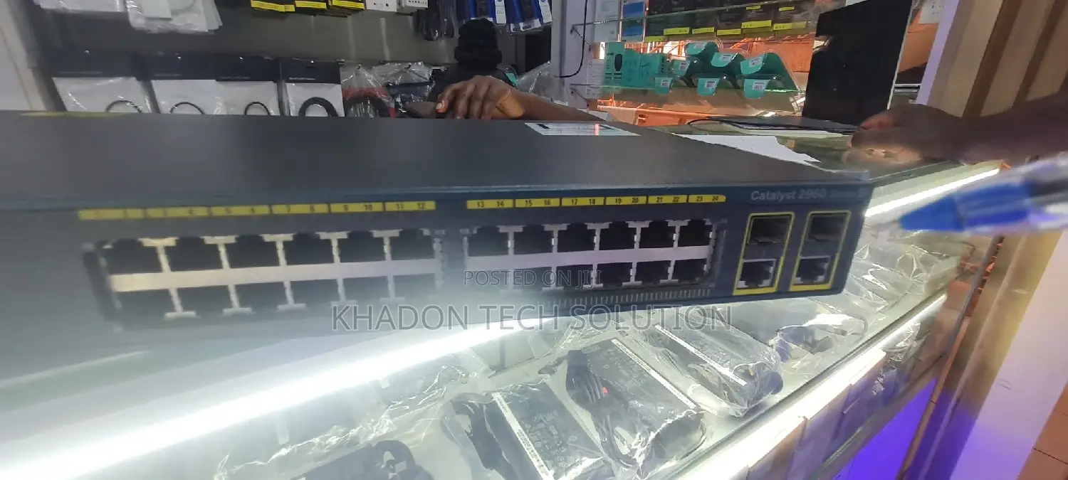 Catalyst 2960 Series Cisco Switch