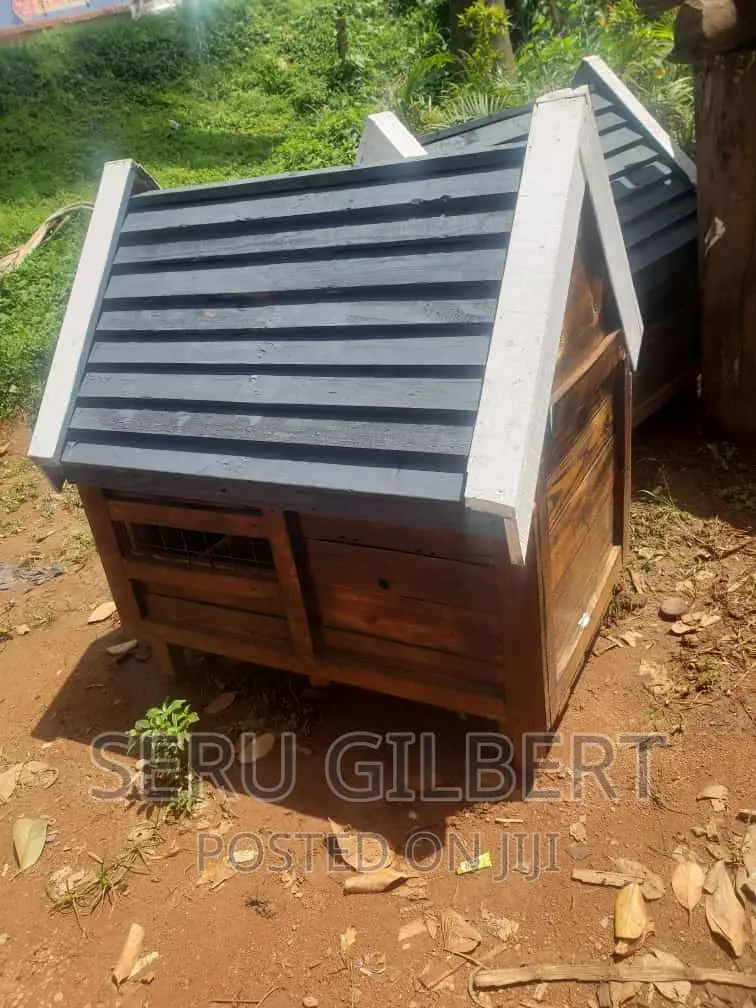 HFFV Dog House