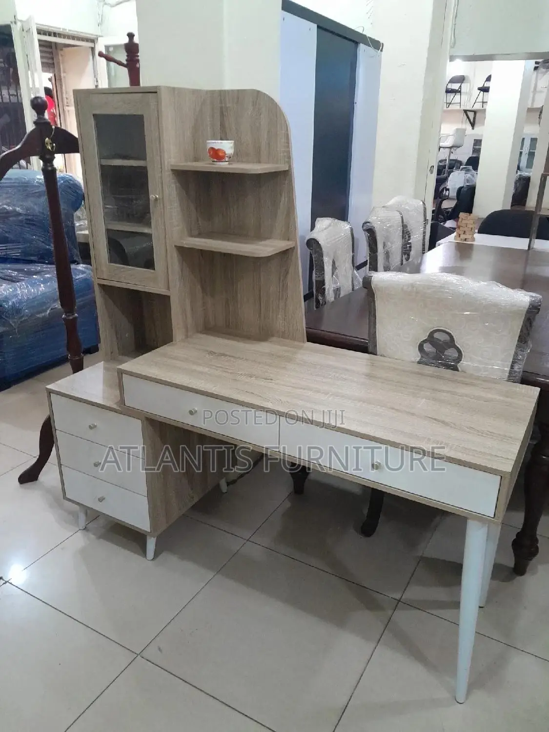 Table With Storage Space