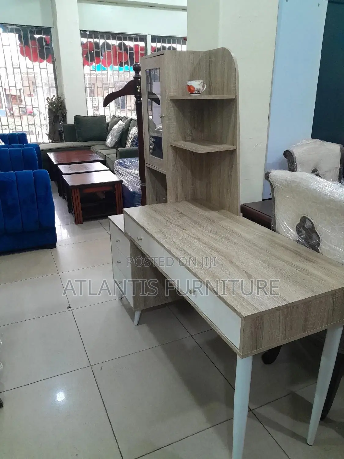 Table With Storage Space
