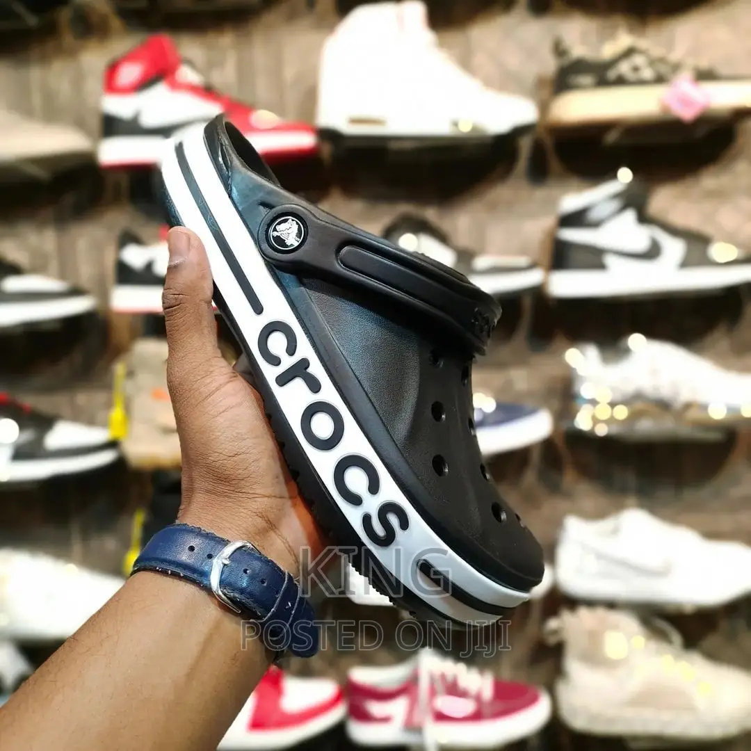 Crossband Crocs. Classic
