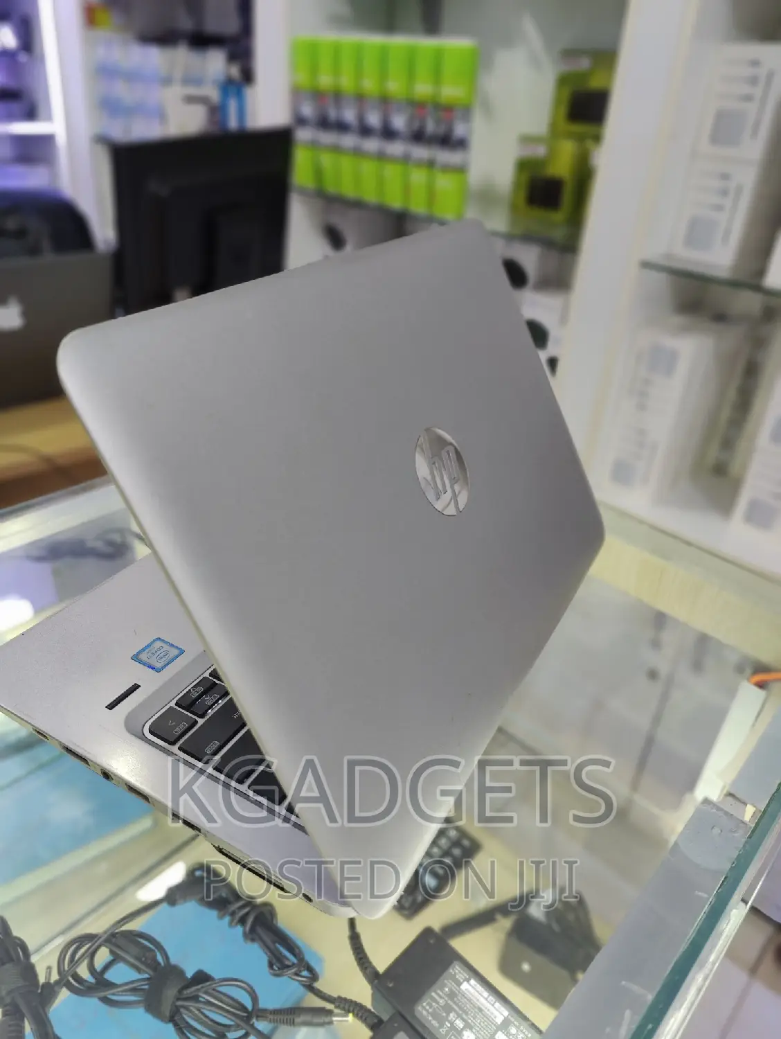 Laptop HP EliteBook 820 G4 4GB Intel Core I5 SSD 250GB