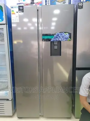 Hisense Side by Side Refrigerator 670L Gray