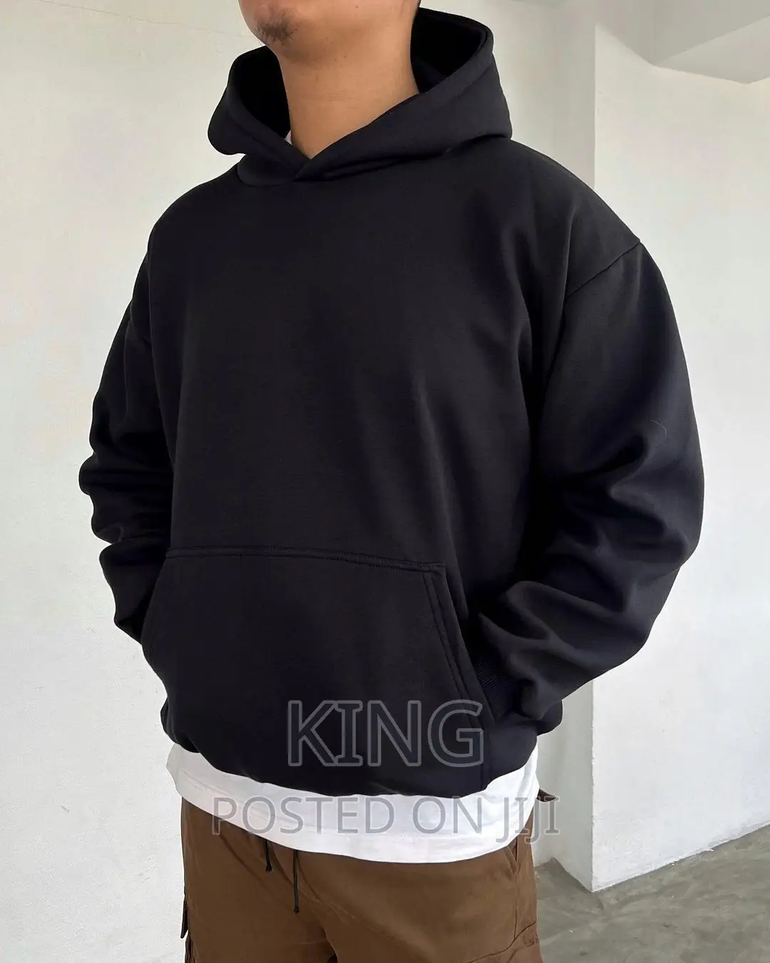 Hoodie in Black