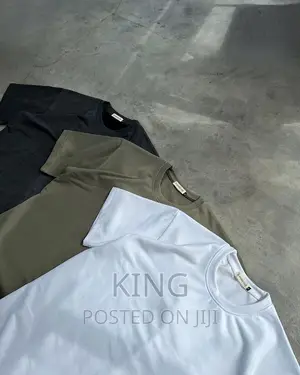 T-Shirt Plain. White/Black/Green Set