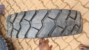 825r15 Lowbed Tyre