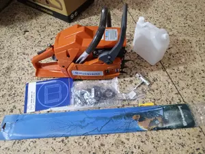 Husqvarna Chain Saw 272
