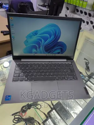 Laptop Lenovo ThinkBook 13s Gen 2 8GB Intel Core I5 SSD 256GB