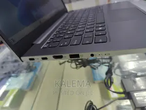 Laptop Lenovo ThinkBook 13 8GB Intel Core i5 SSD 256GB
