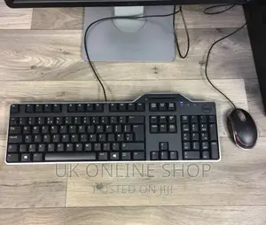 Desktop Computer Lenovo ThinkCentre M715 4GB Intel Core I5 HDD 500GB