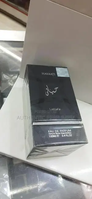 Lattafa Hayaati Black for Men