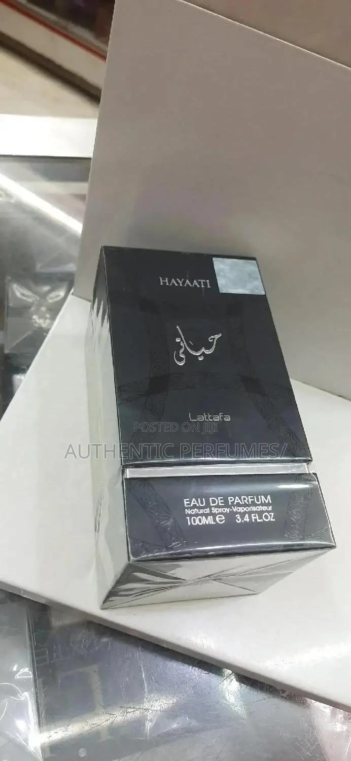 Lattafa Hayaati Black for Men