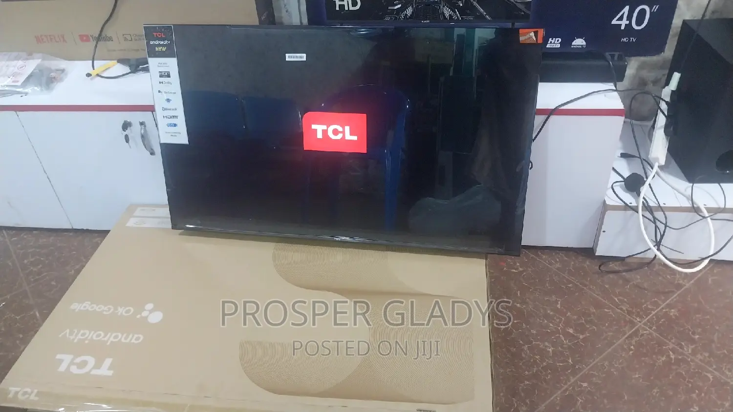 TCL 43 Smart Digital Flat Screen Flameless.
