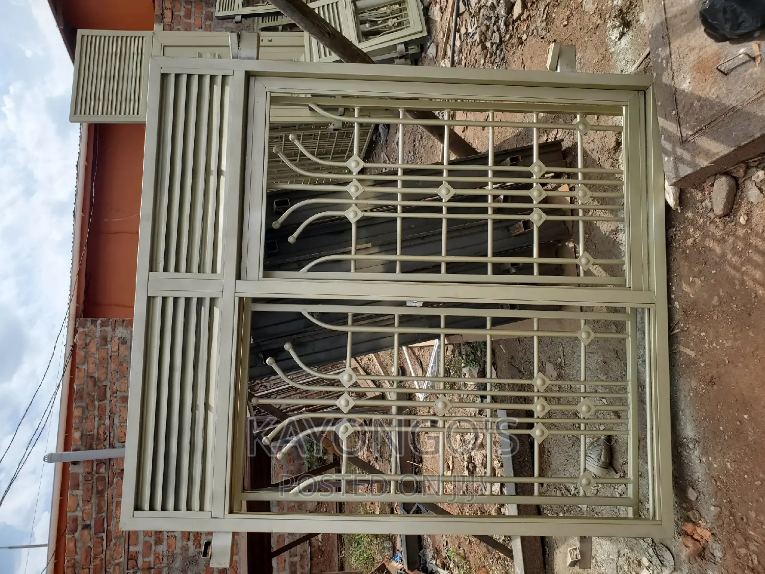 Metalic Windows Js