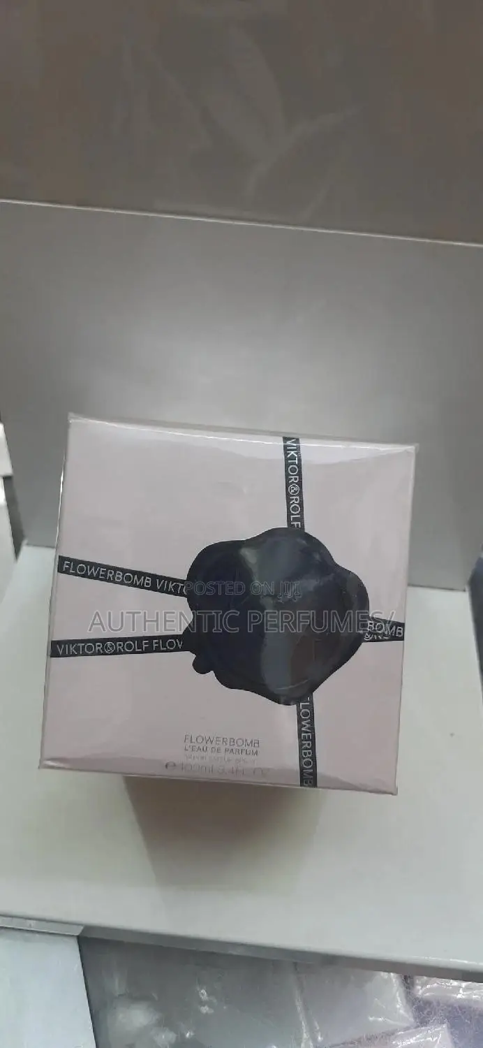 Flower Bomb Eau De Parfum for Women