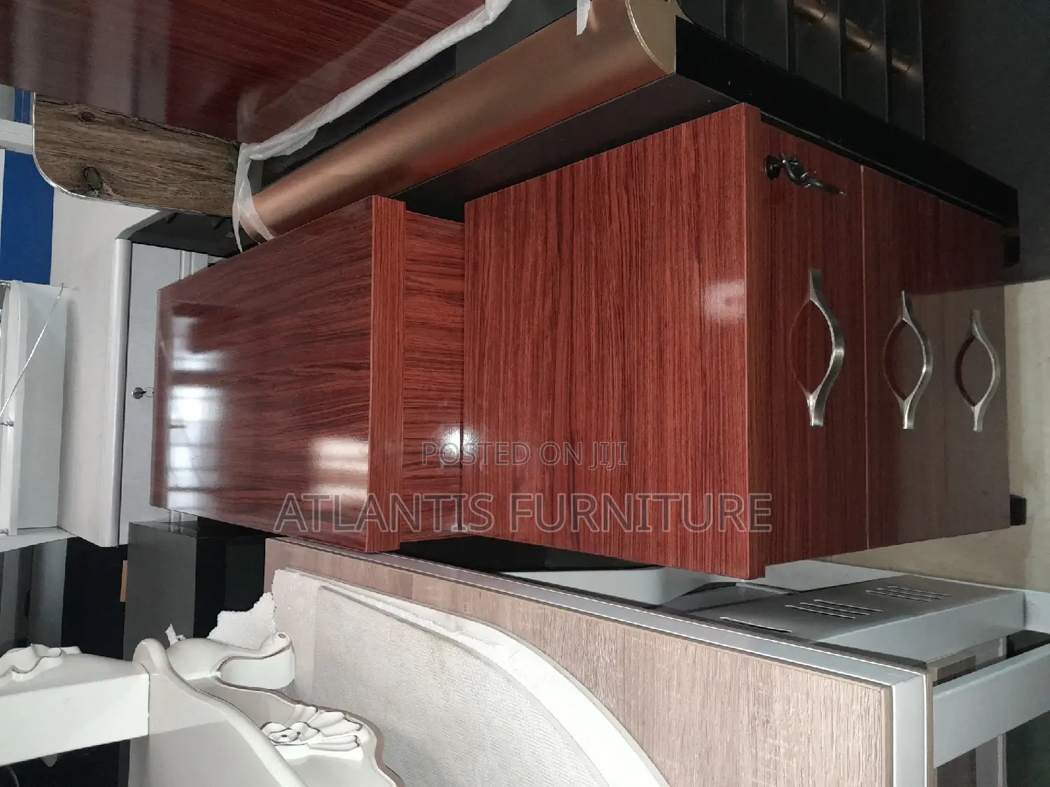 Maroon and White Executive Desk With 2drowers