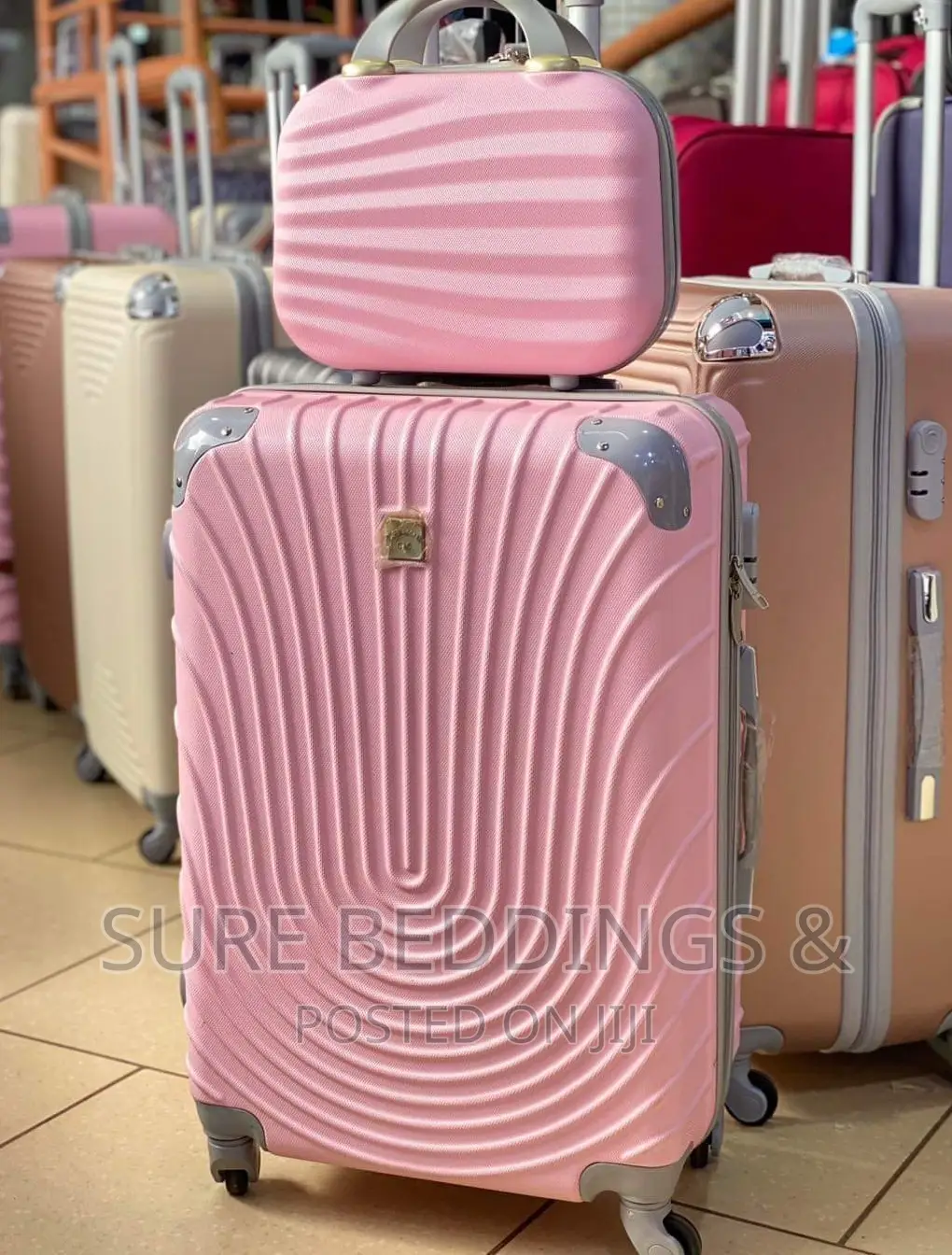 3 PCS Plastic Suitcases